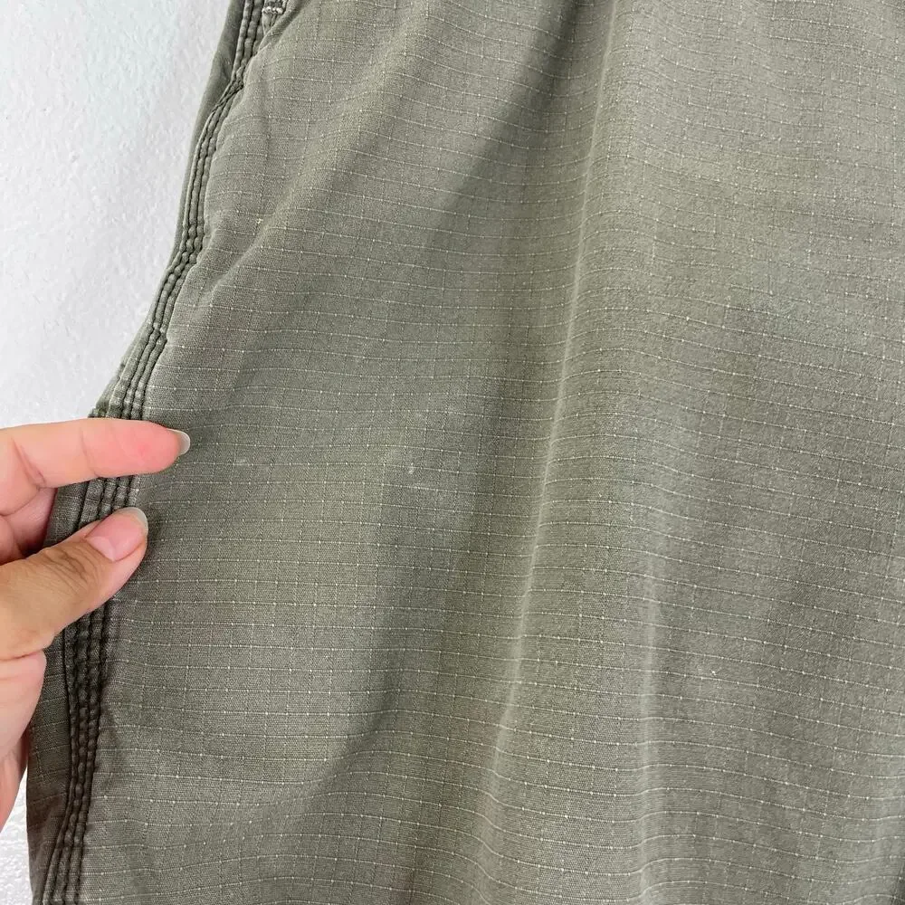 Carhartt Relaxed Fit Green Men's Cargo Work Shorts Ripstop Fabric Size 40